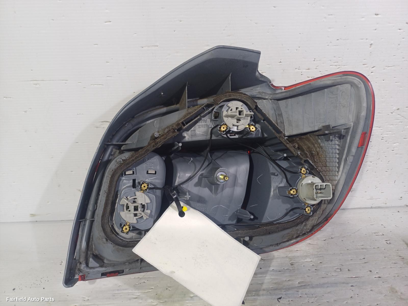 2002-2005 Toyota Echo Left Taillight