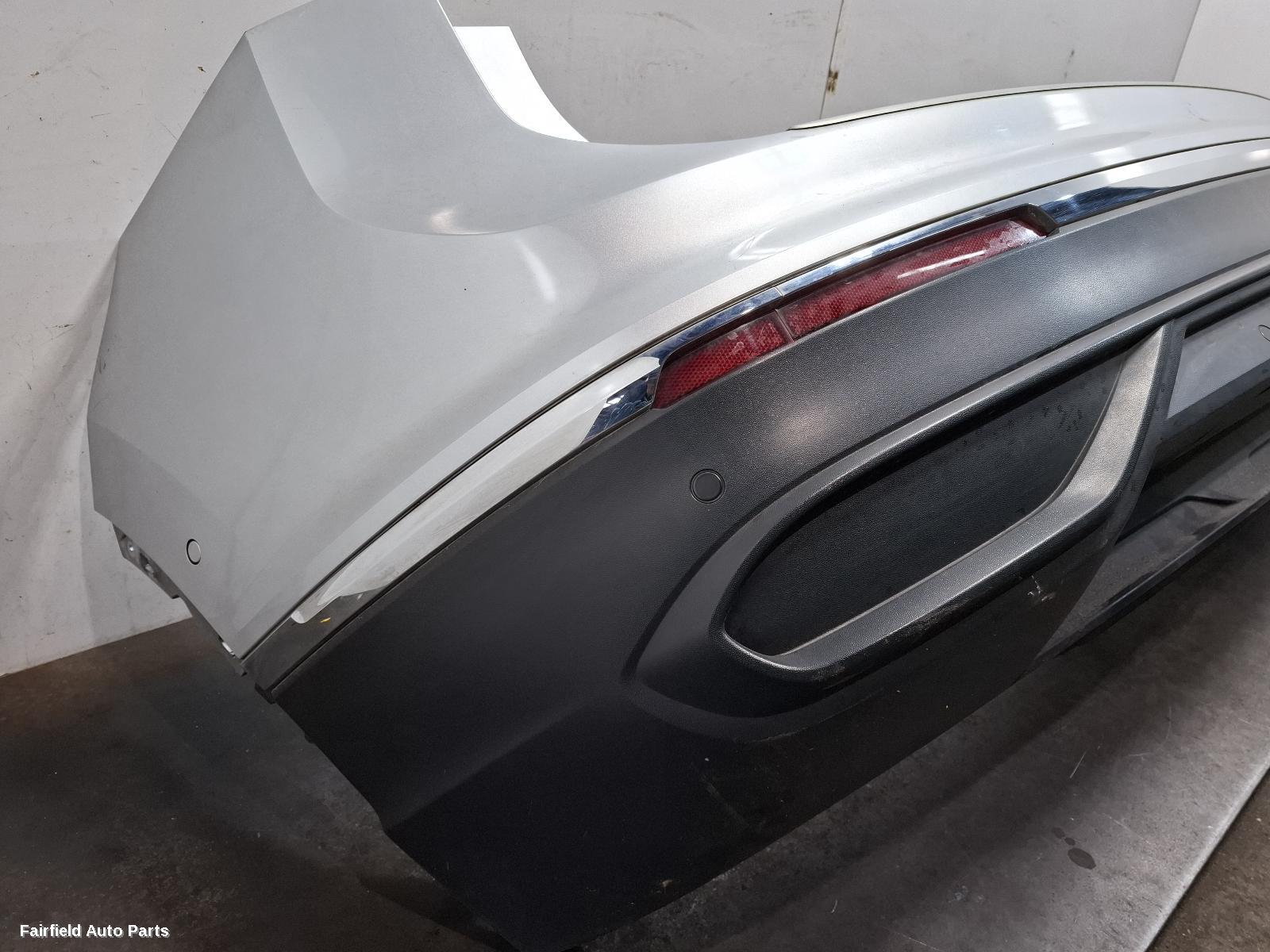 2021-2024 Volkswagen Tiguan Rear Bumper