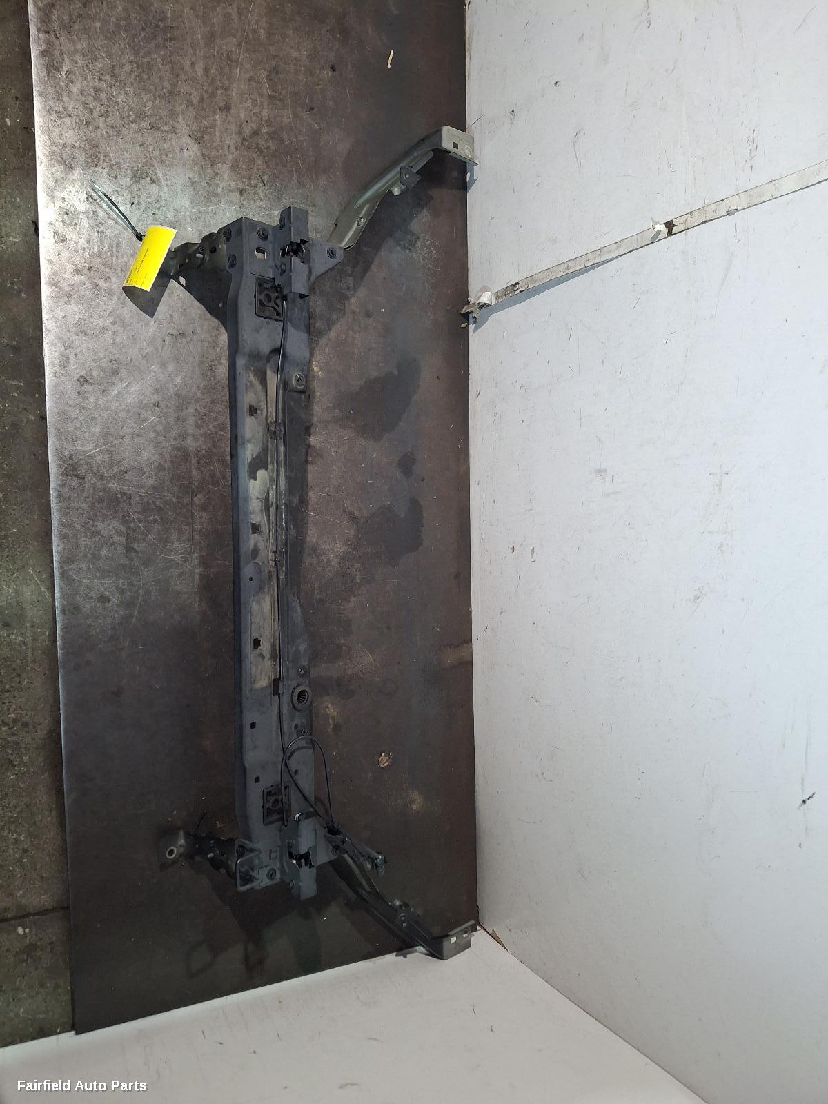 2018-2026 Volvo Xc40 Radiator Support