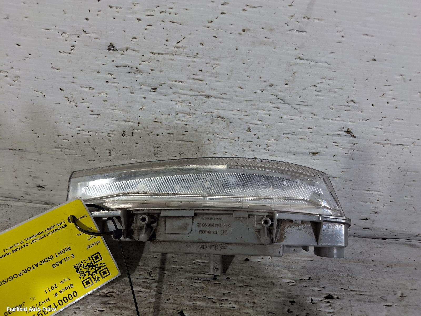 2010-2018 Mercedes E Class Right Indicator Fog Side