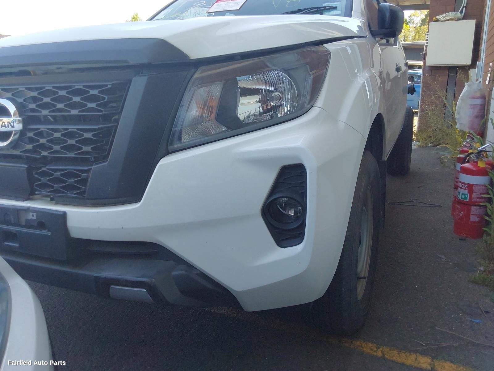 2021 Nissan Navara Sunvisor