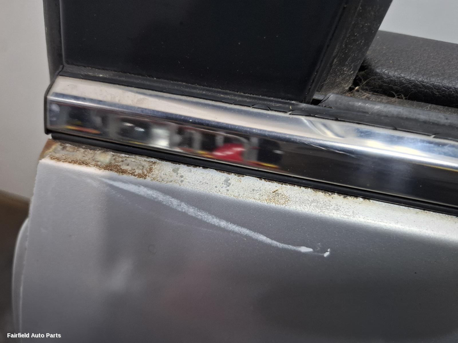 2008-2012 Mazda 6 Left Rear Door Sliding