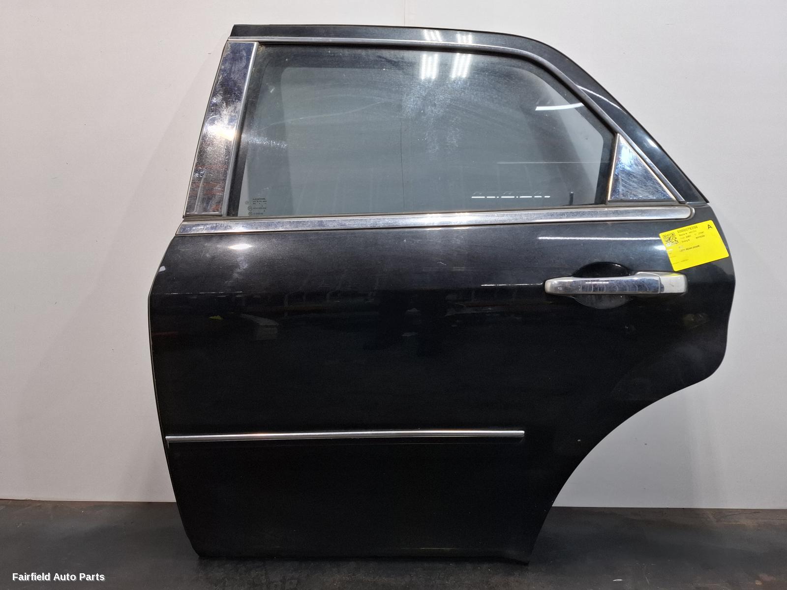 2005-2011 Chrysler 300c Left Rear Door Sliding
