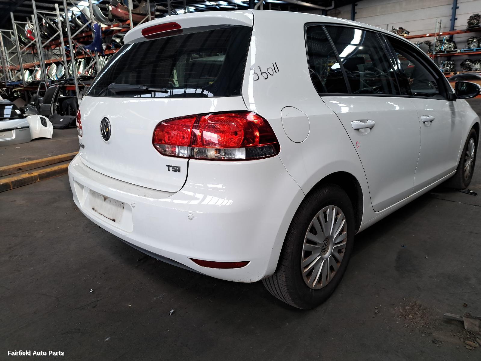 2008-2013 Volkswagen Golf Grille