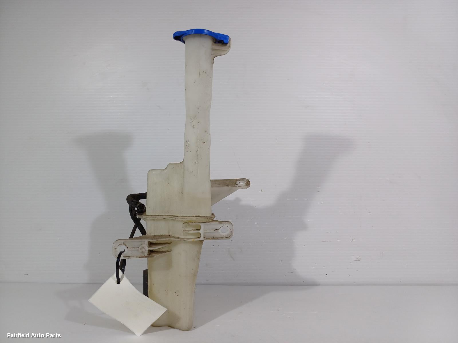 2010-2012 Hyundai I20 Washer Bottle