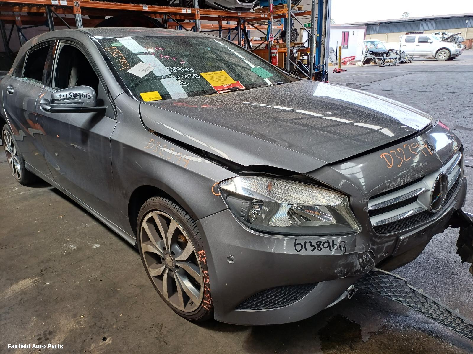2012-2015 Mercedes A Class Radio Cd Dvd Sat Tv