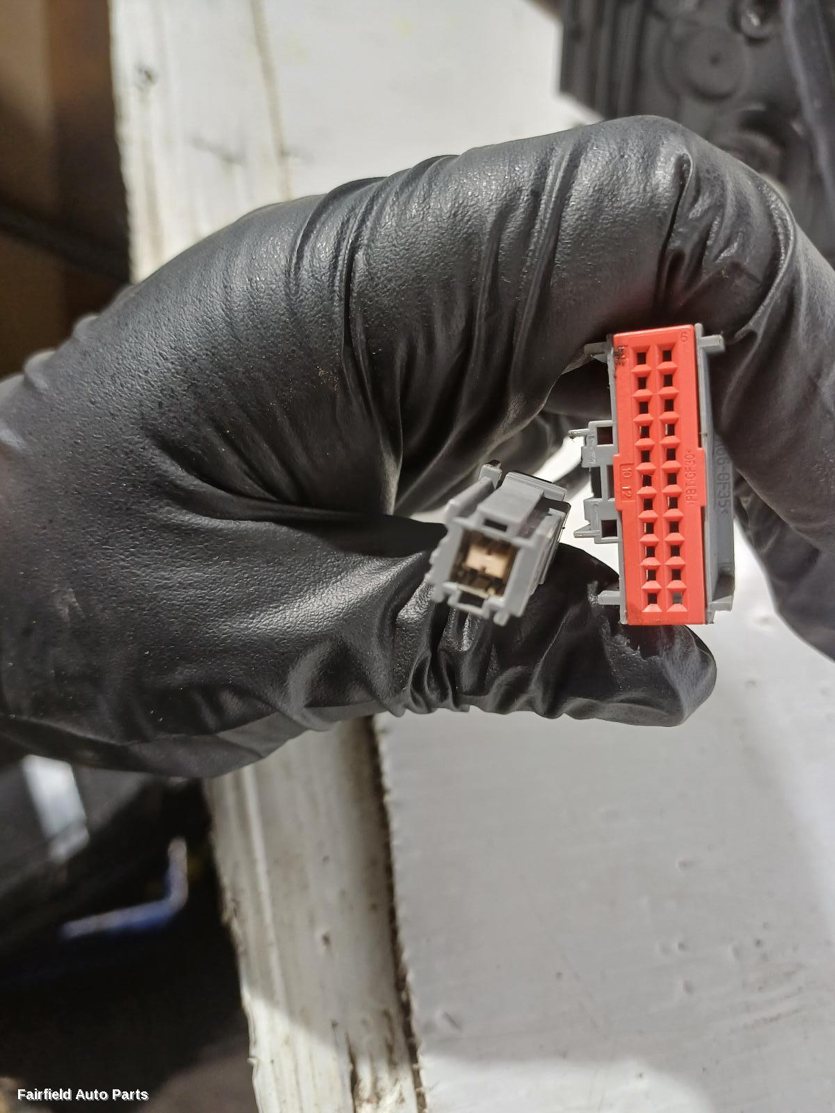 2013-2022 Land Rover Rangerover Sport Left Door Mirror