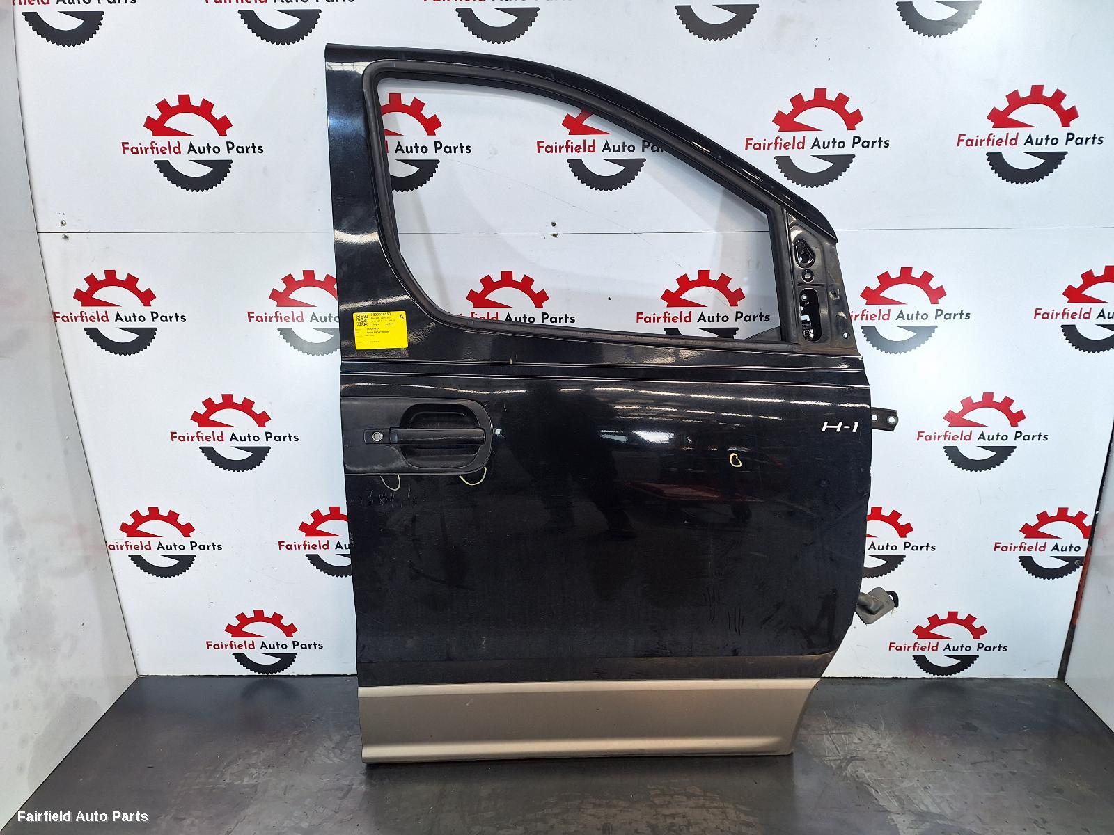 2007-2021 Hyundai Iload/imax Right Front Door