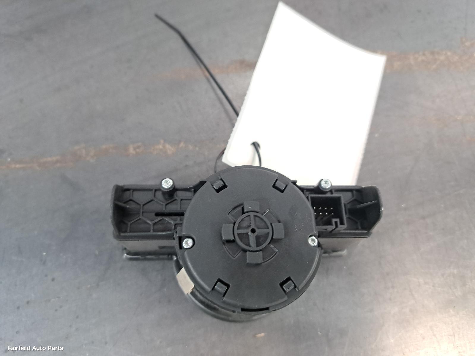 2011-2019 Mercedes B Class Combination Switch