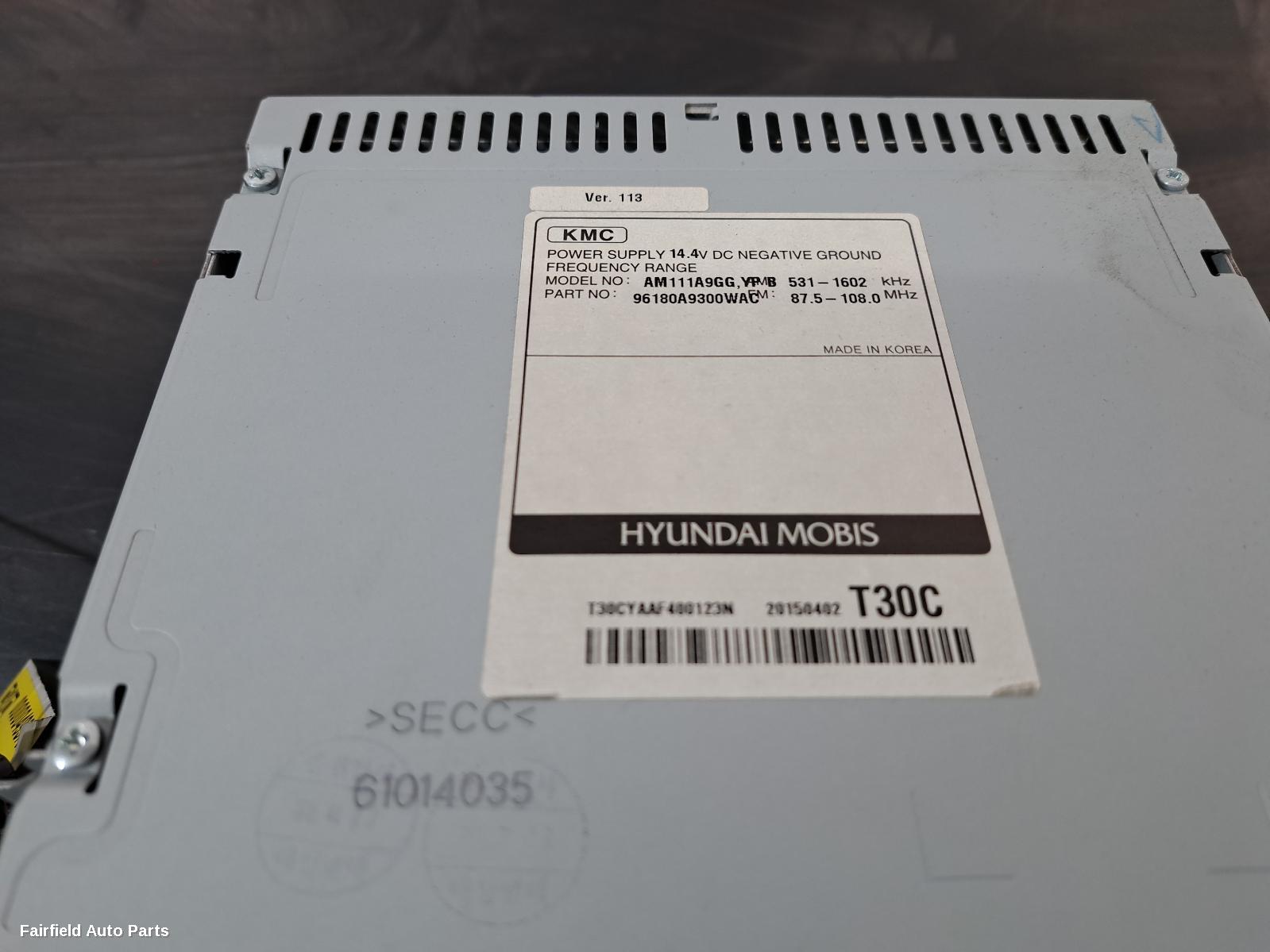 2015-2018 Kia Carnival/grand Carnival Radio Cd Dvd Sat Tv