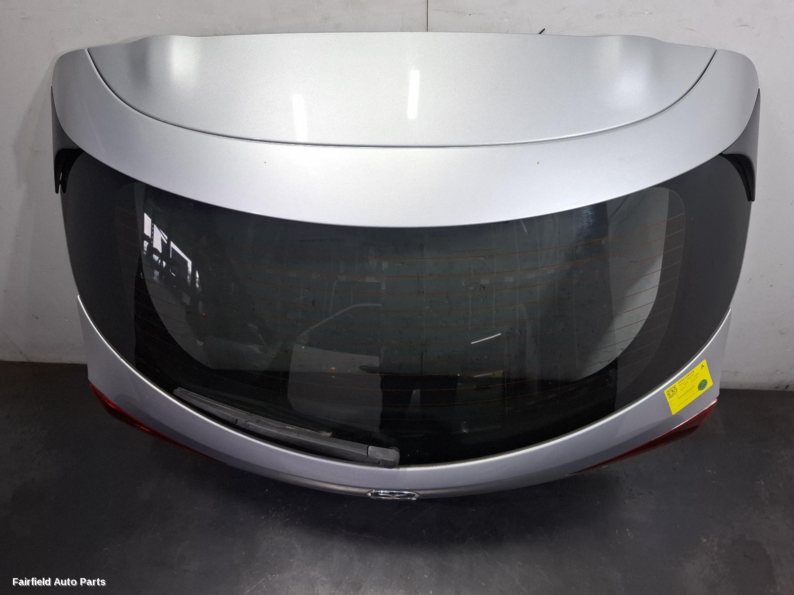 2013-2019 Mazda 3 Bootlid Tailgate