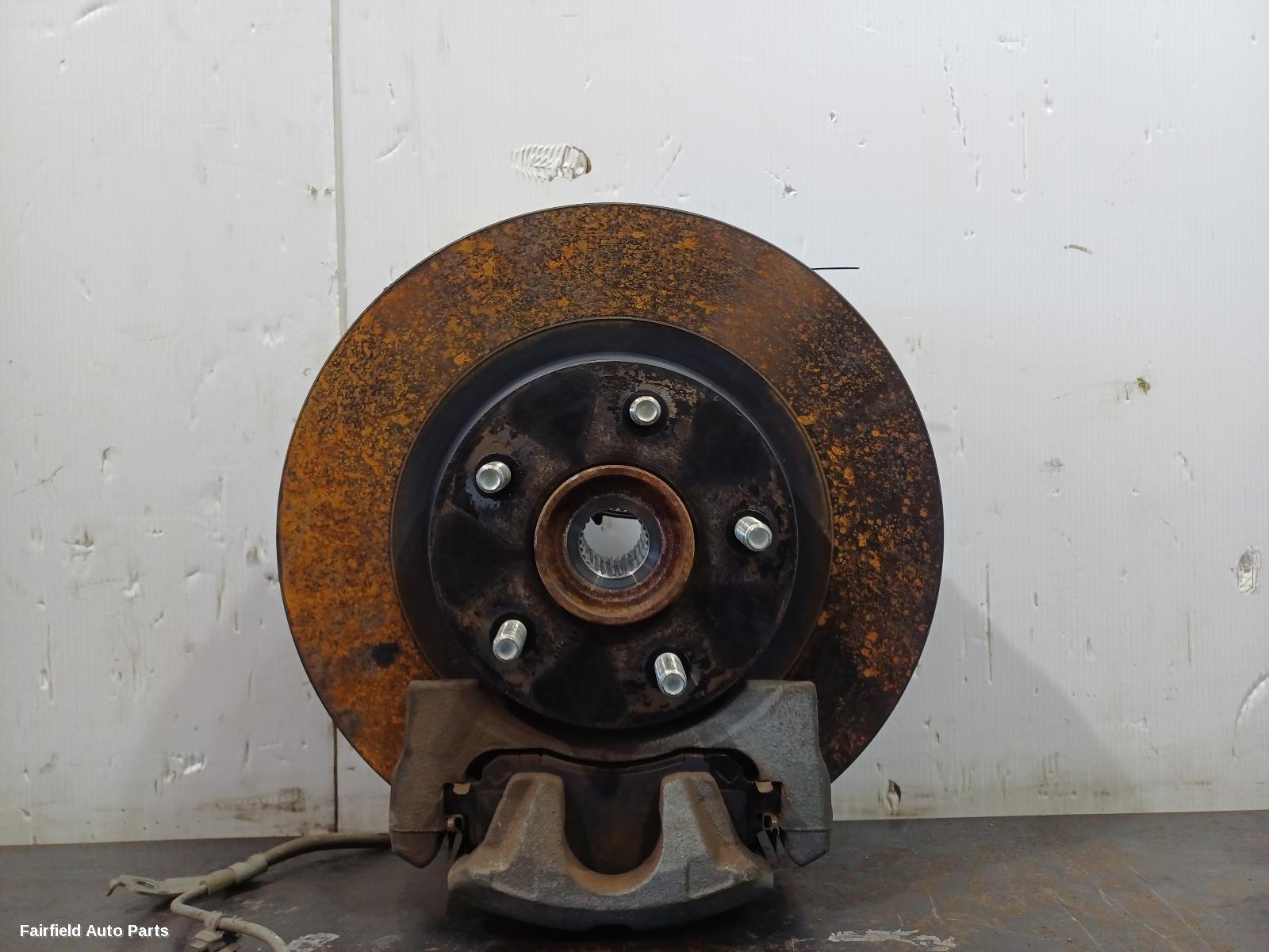 2006-2021 Mitsubishi Outlander Right Front Hub Assembly