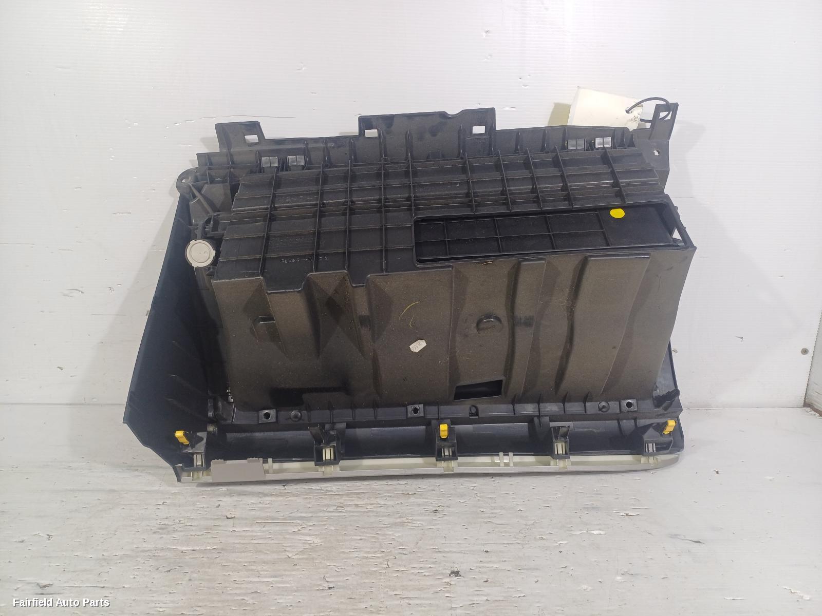2006-2012 Toyota Aurion Glove Box