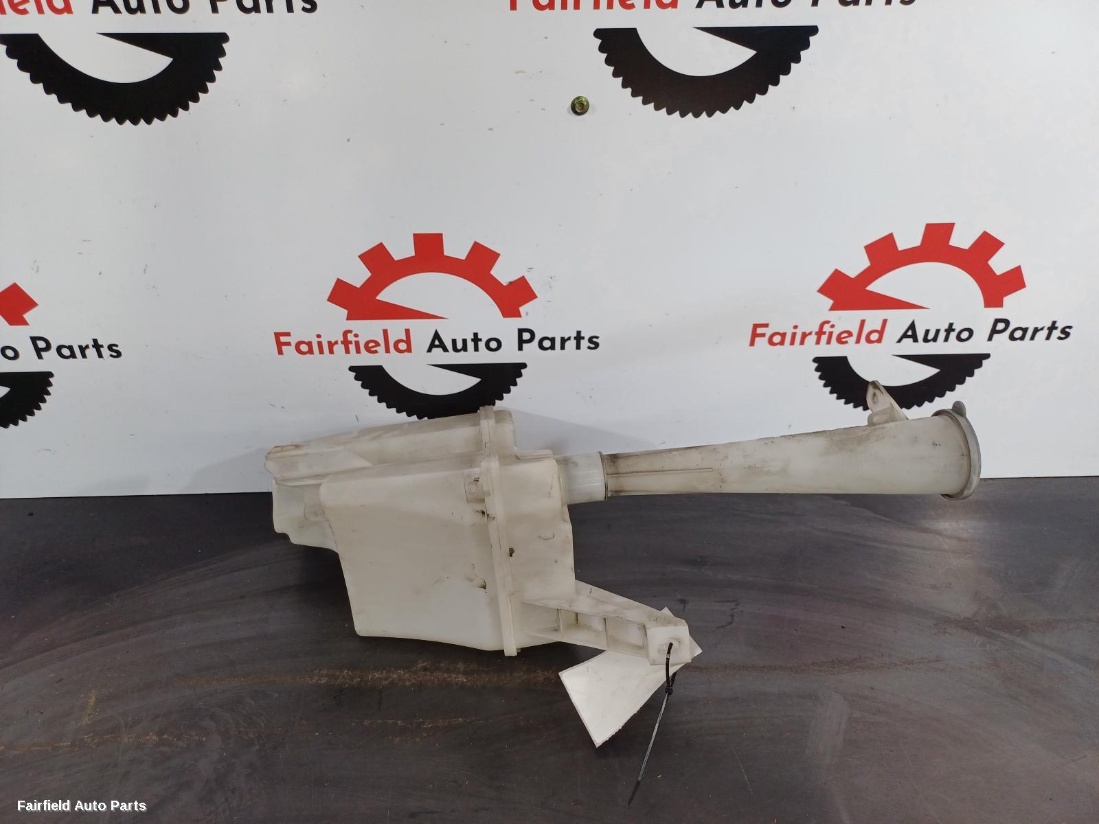 2013-2016 Nissan Pulsar Washer Bottle