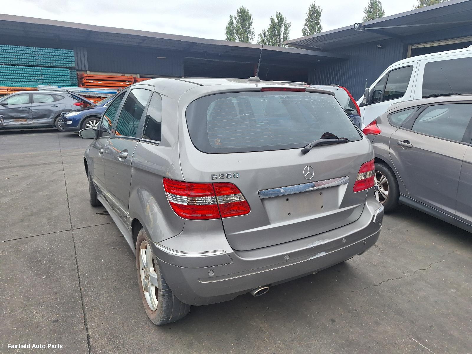 2007 Mercedes B Class Right Front Window Reg Motor