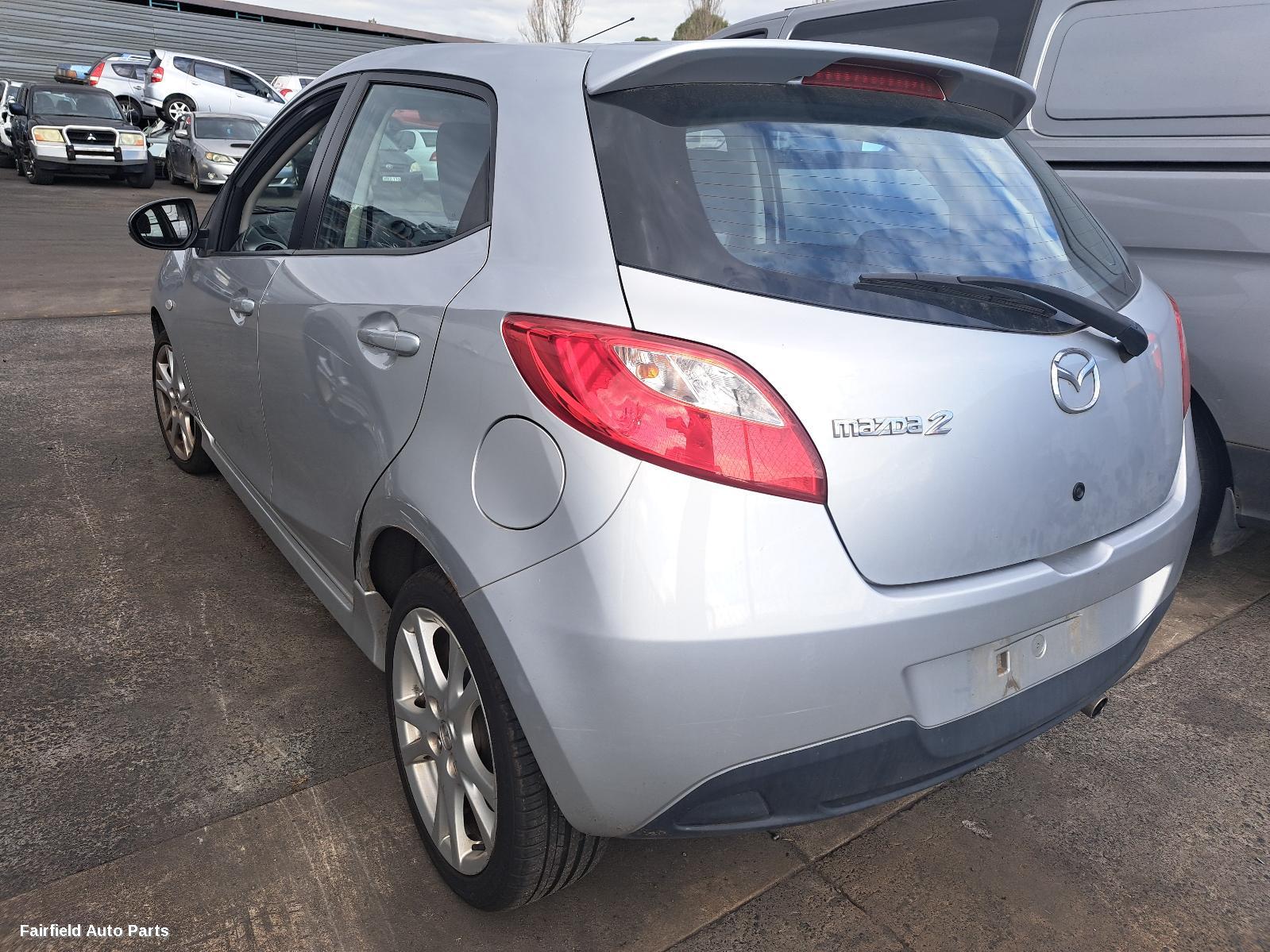 2009 Mazda 2 Left Headlamp
