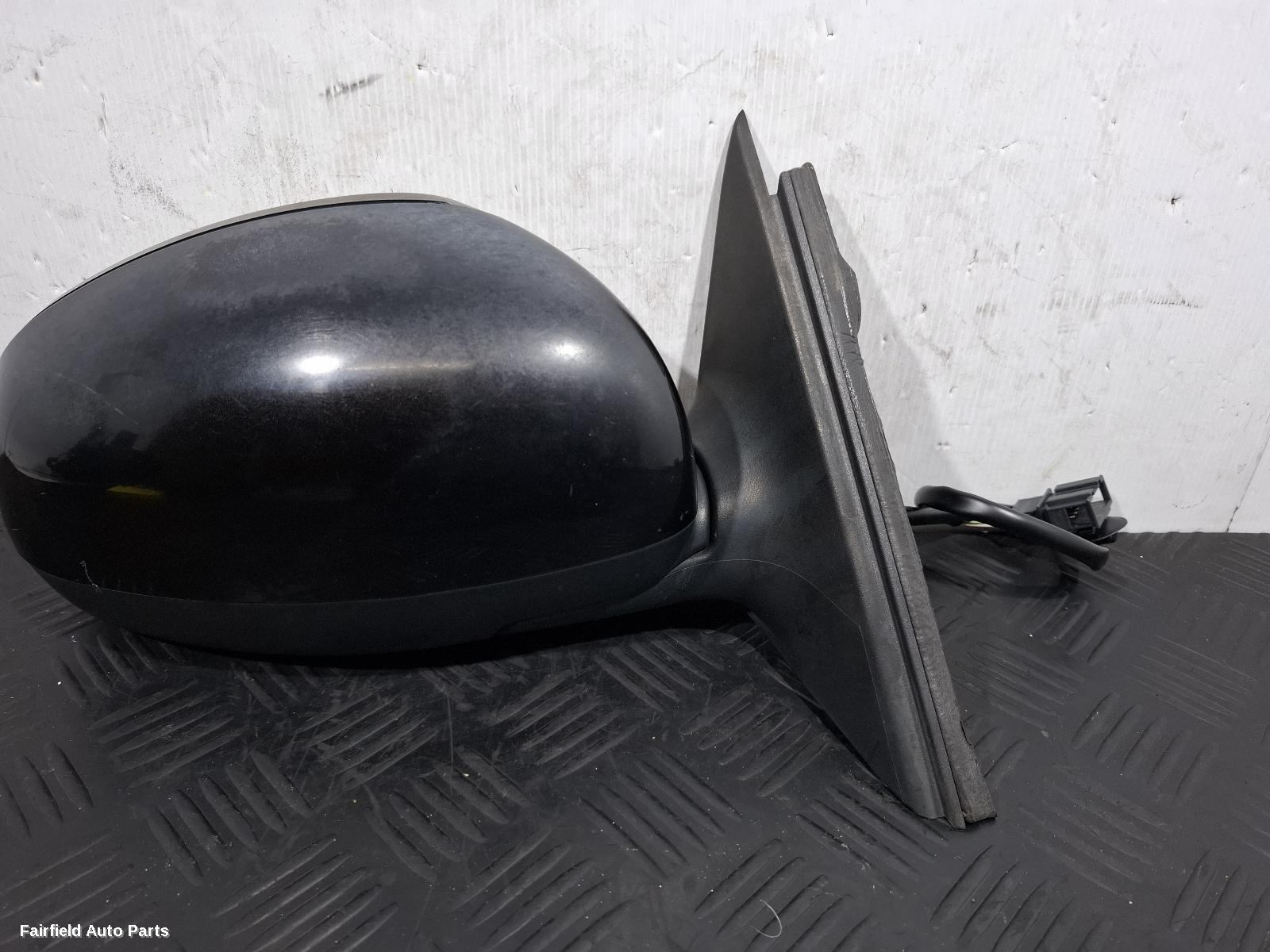 2011-2015 Skoda Fabia Right Door Mirror