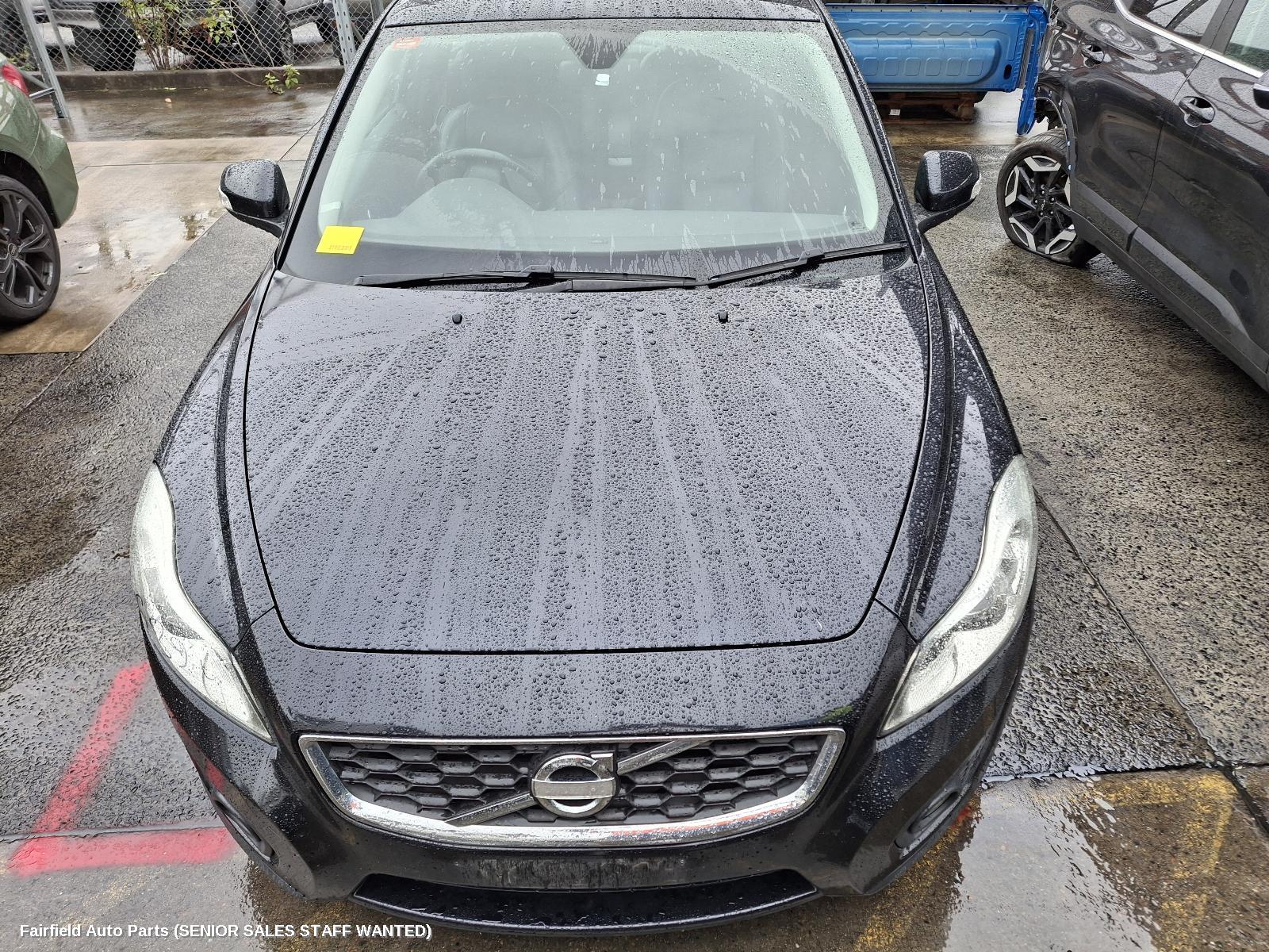 2007-2013 Volvo C30 Overflow Bottle