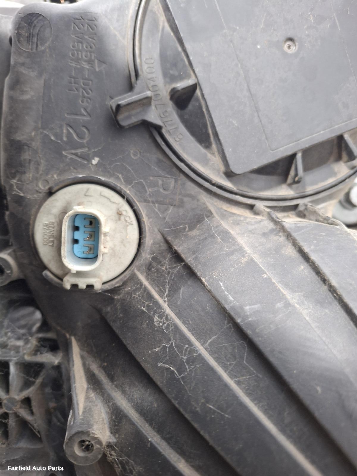 2008-2011 Honda Accord Right Headlamp