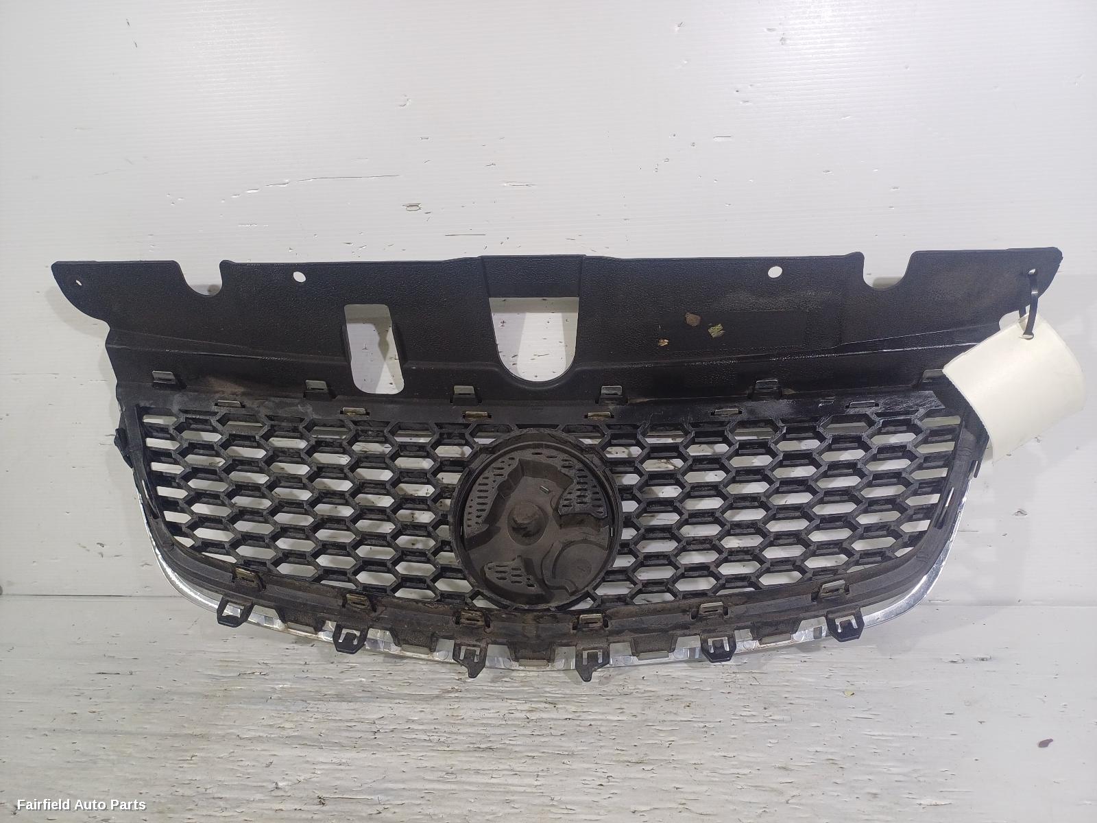 2010-2013 Holden Commodore Grille