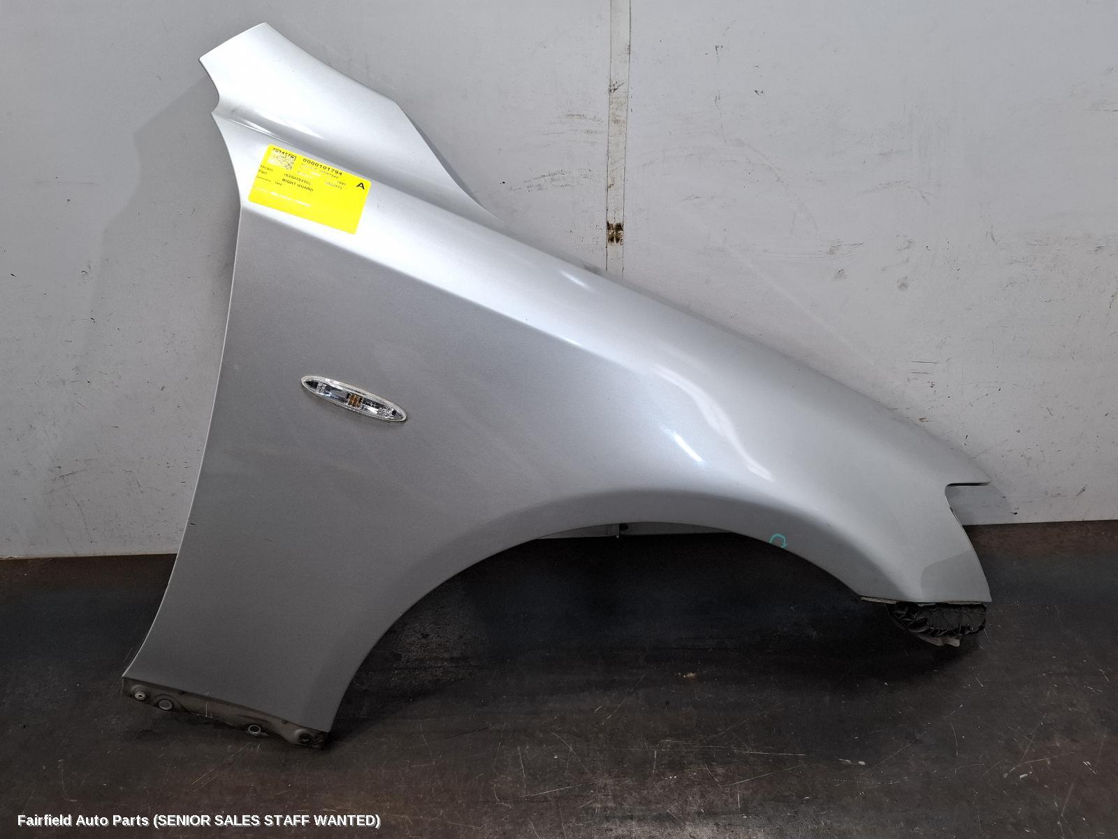 2006 Lexus Is250/is250c Right Guard