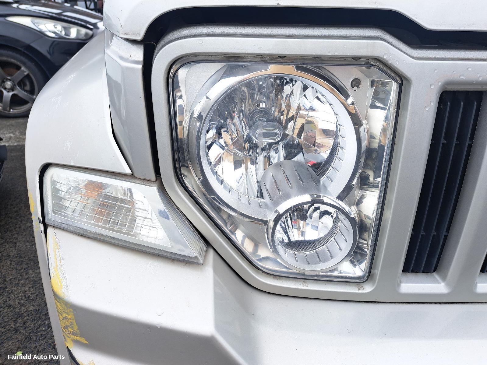 2008 Jeep Cherokee Right Door Mirror