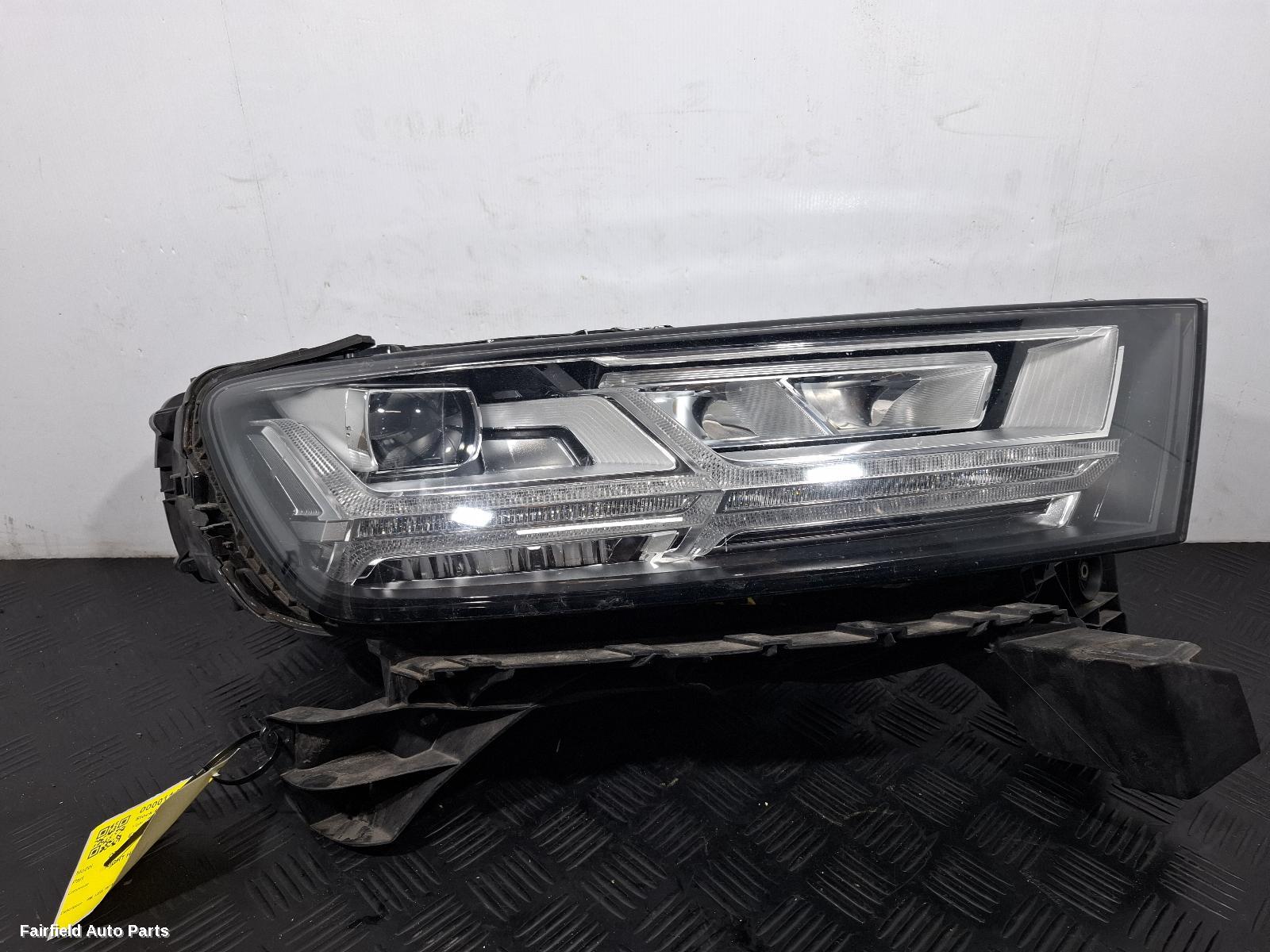 2015-2020 Audi Q7 Right Headlamp