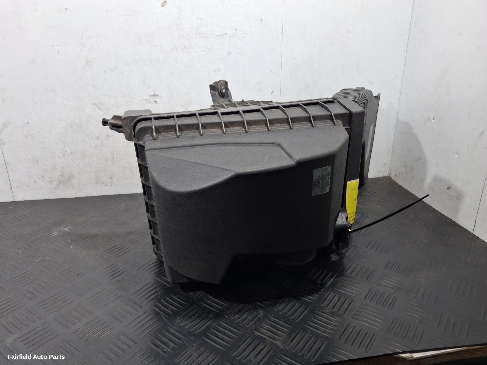 2015-2017 Kia Sorento Air Cleaner Box