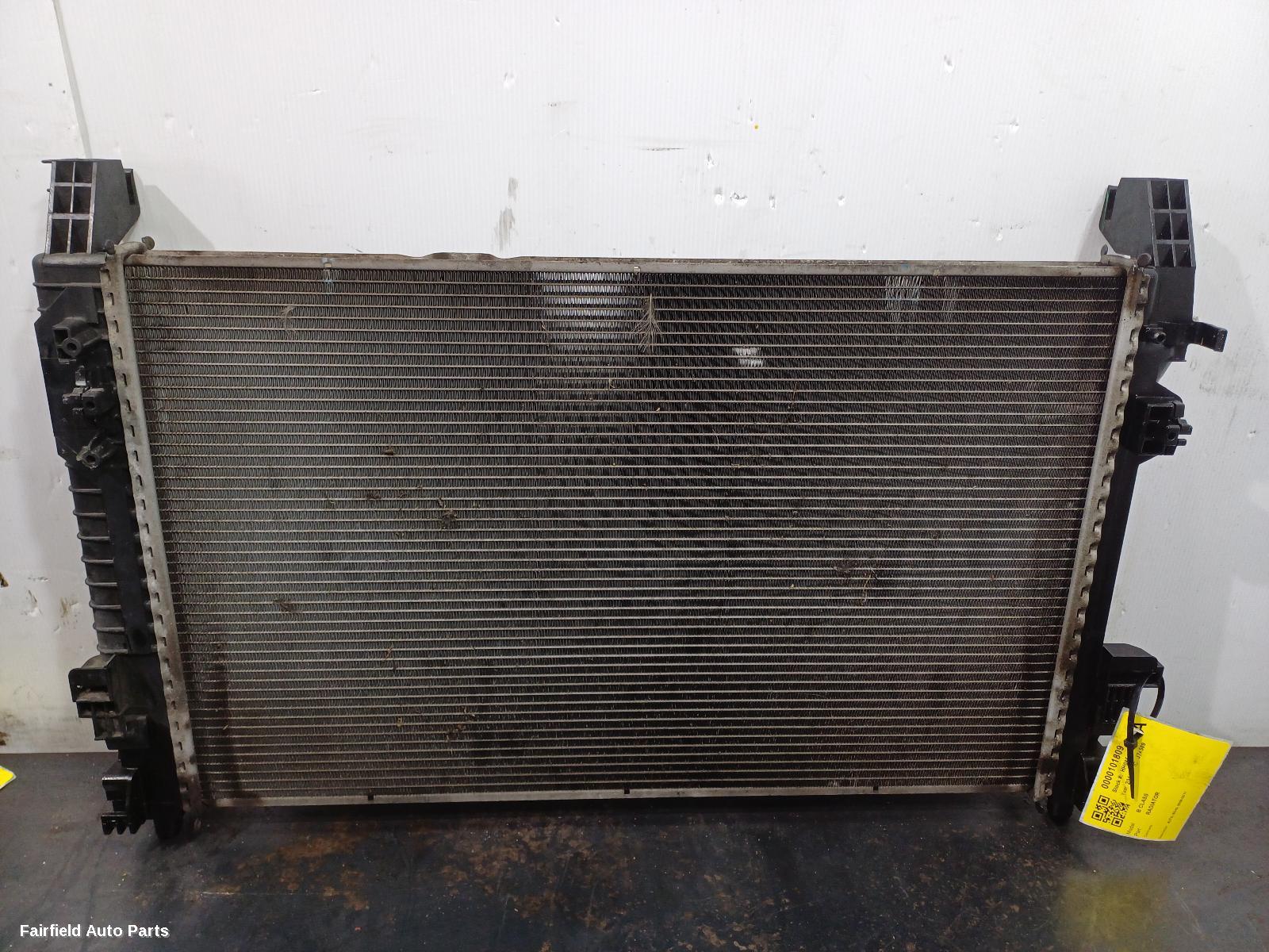 2008-2011 Mercedes B Class Radiator
