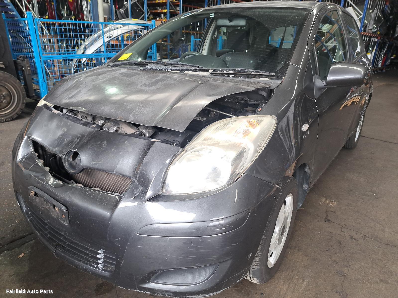 2005-2016 Toyota Yaris Pwr Dr Wind Switch