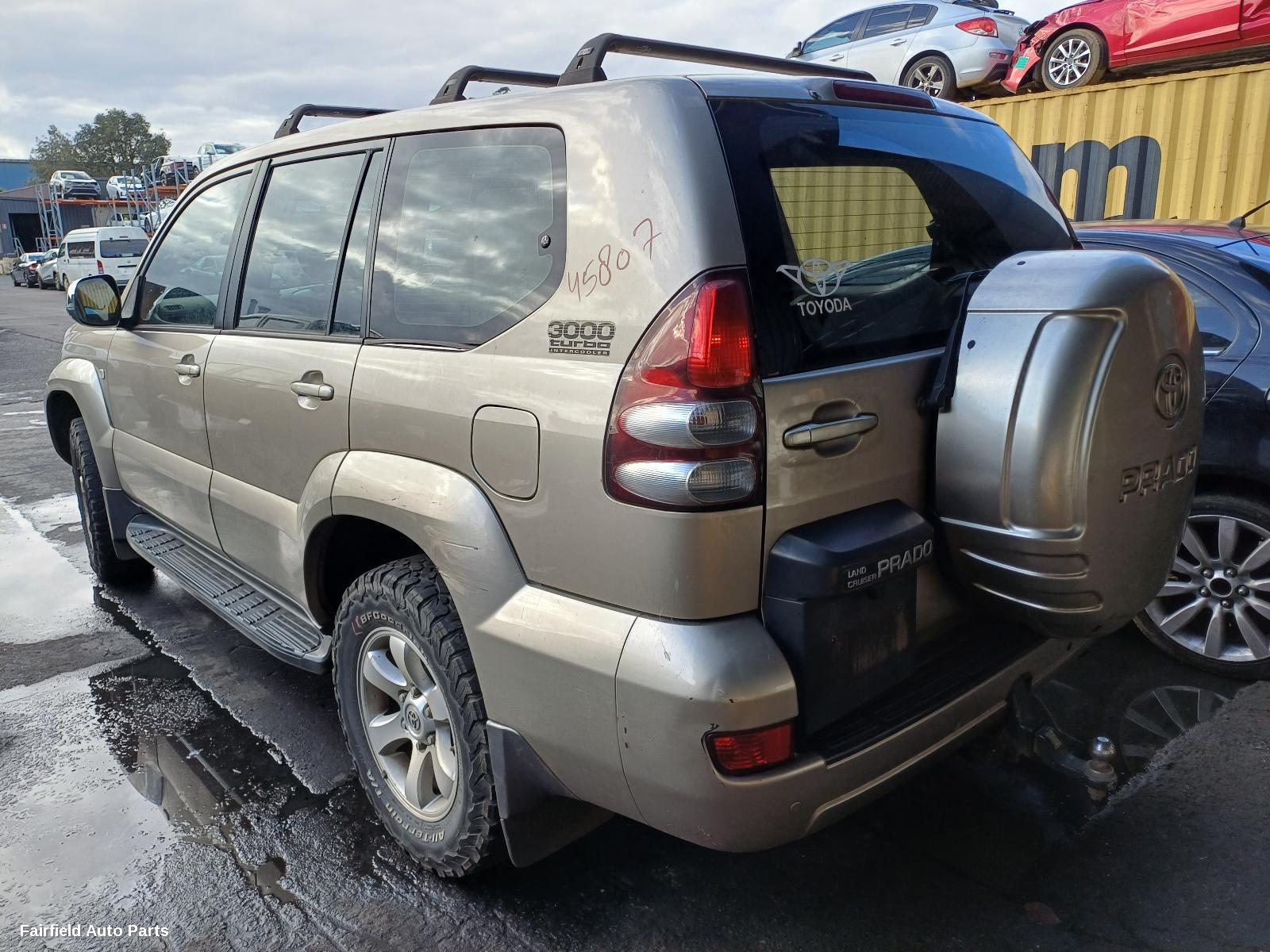 2005 Toyota Prado Radiator