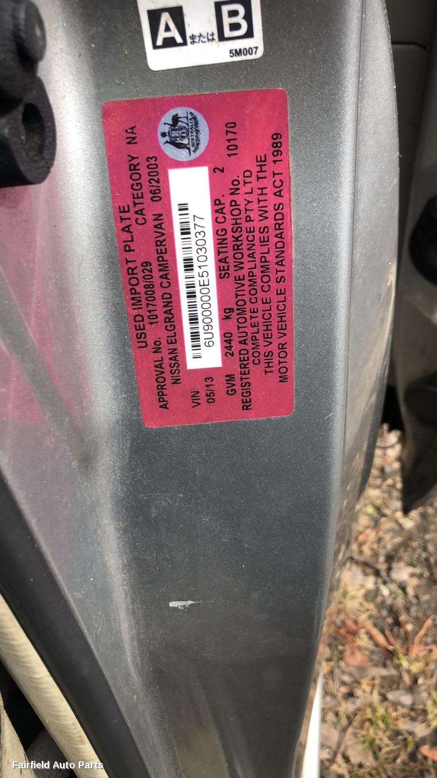 2003 Nissan Elgrand Right Taillight