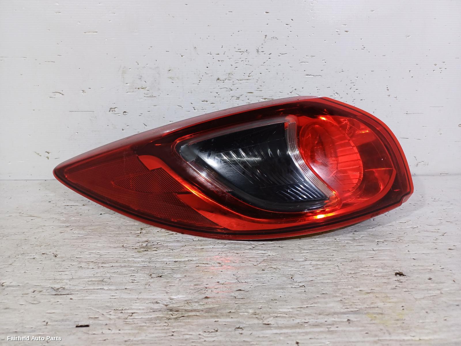 2012-2016 Mazda Cx5 Left Taillight