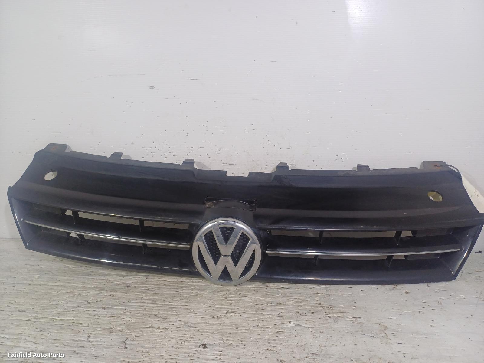2010-2014 Volkswagen Polo Grille