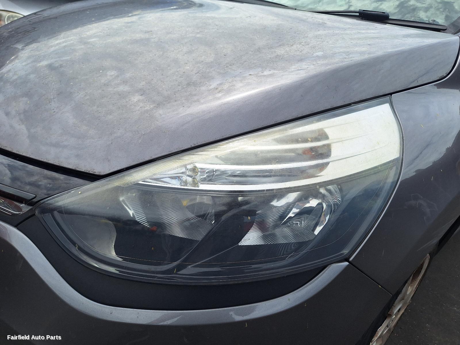 2015 Renault Clio Left Taillight