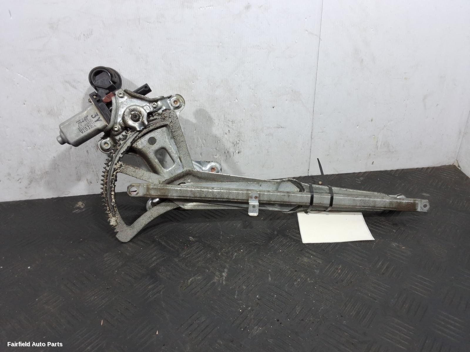 2000-2005 Toyota Rav4 Right Front Window Reg Motor