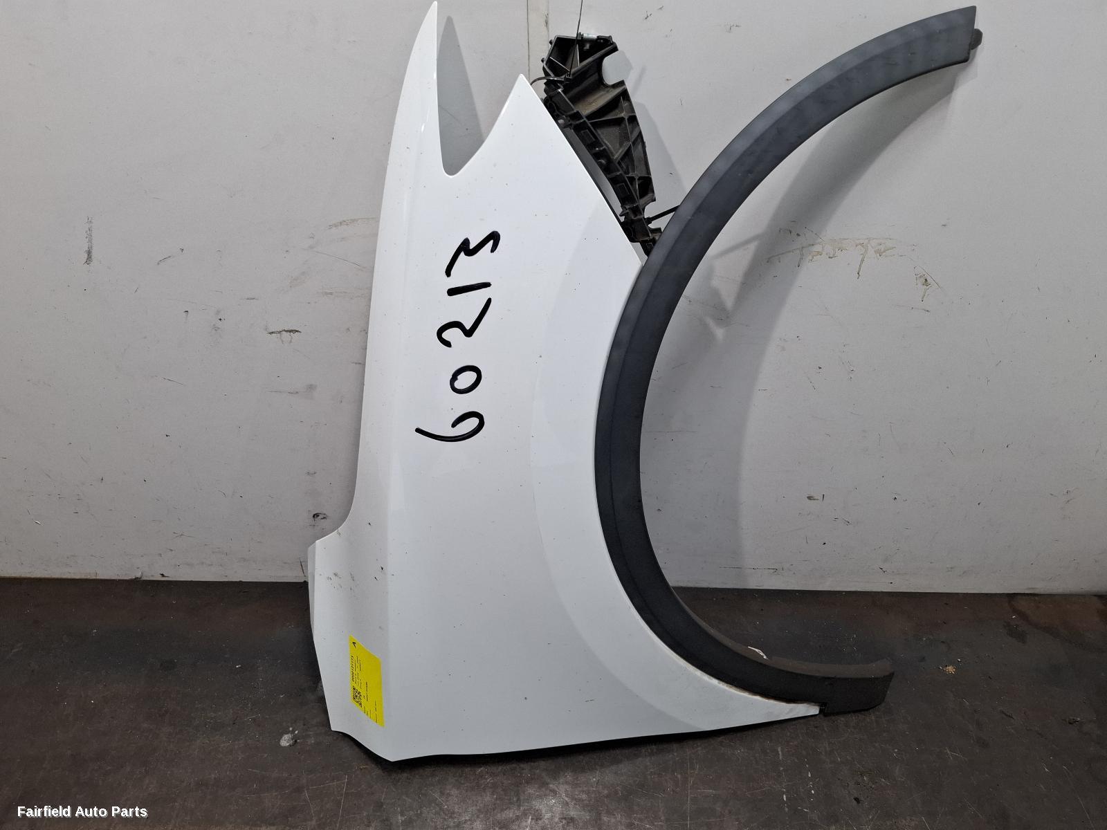 2017-2025 Mg Zs Right Guard