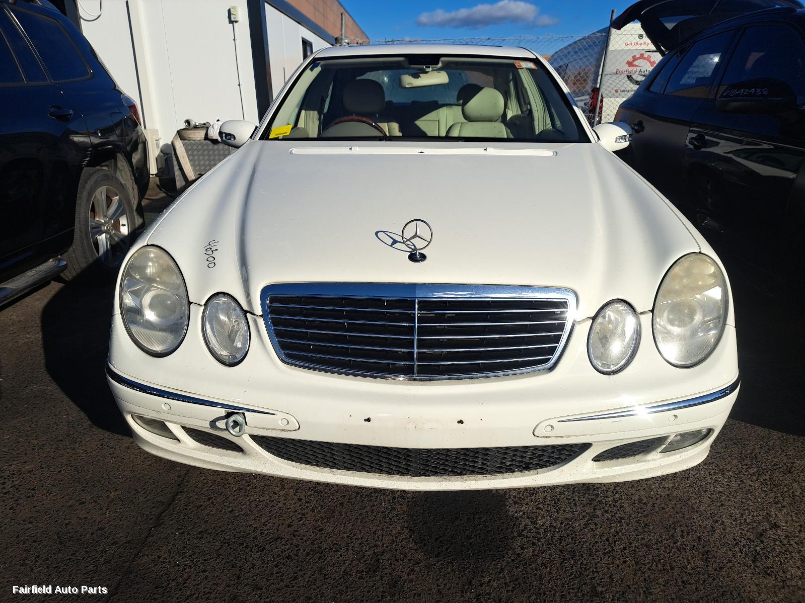2005 Mercedes E Class Right Front Door