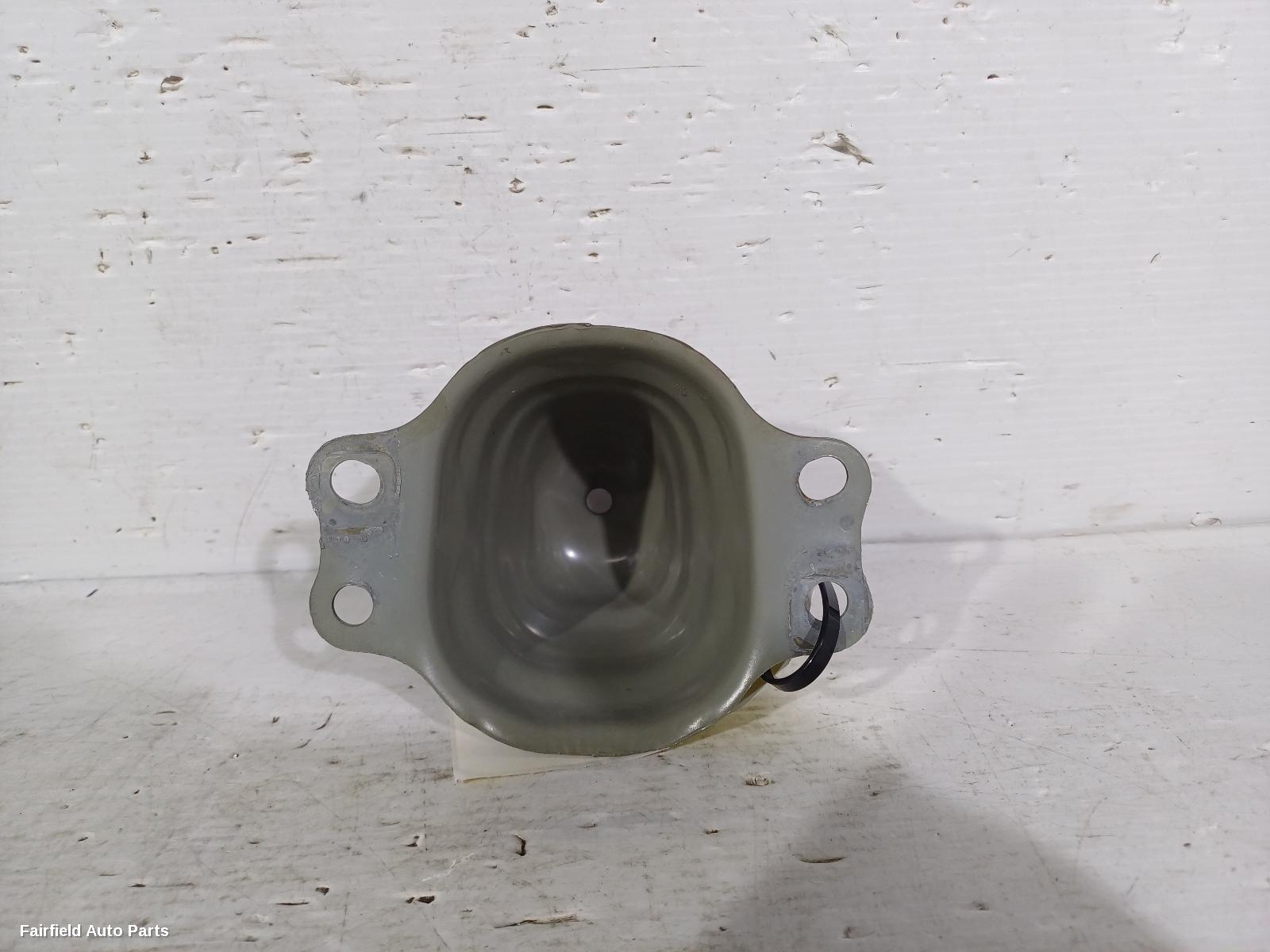 2012-2020 Nissan Note R Bar Bracket Reinfo