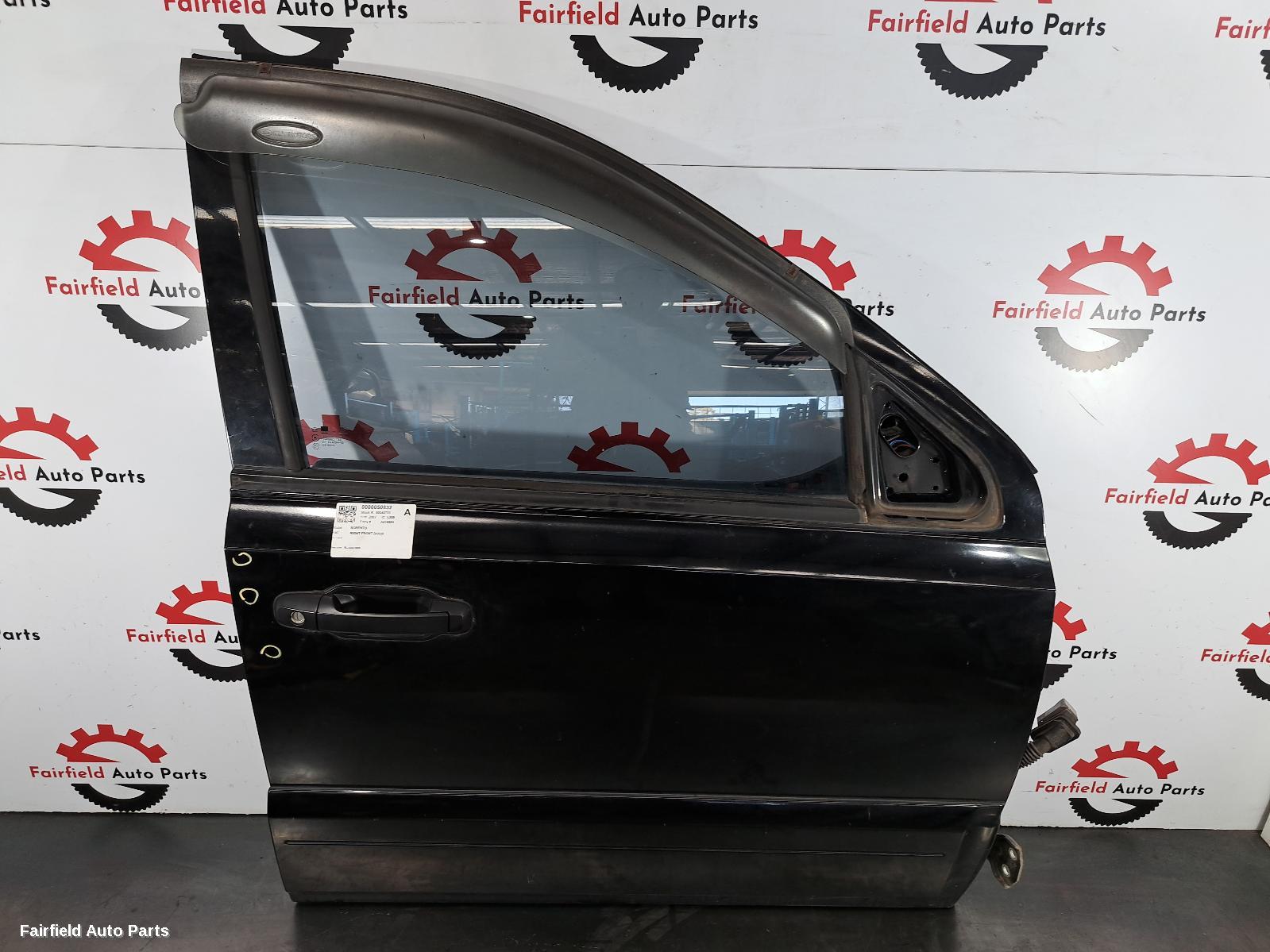 2003-2009 Kia Sorento Right Front Door