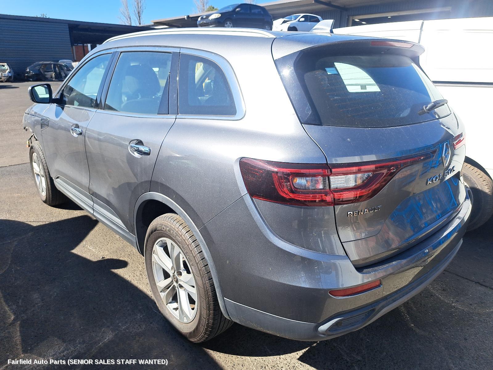 2022 Renault Kaleos Left Front Strut