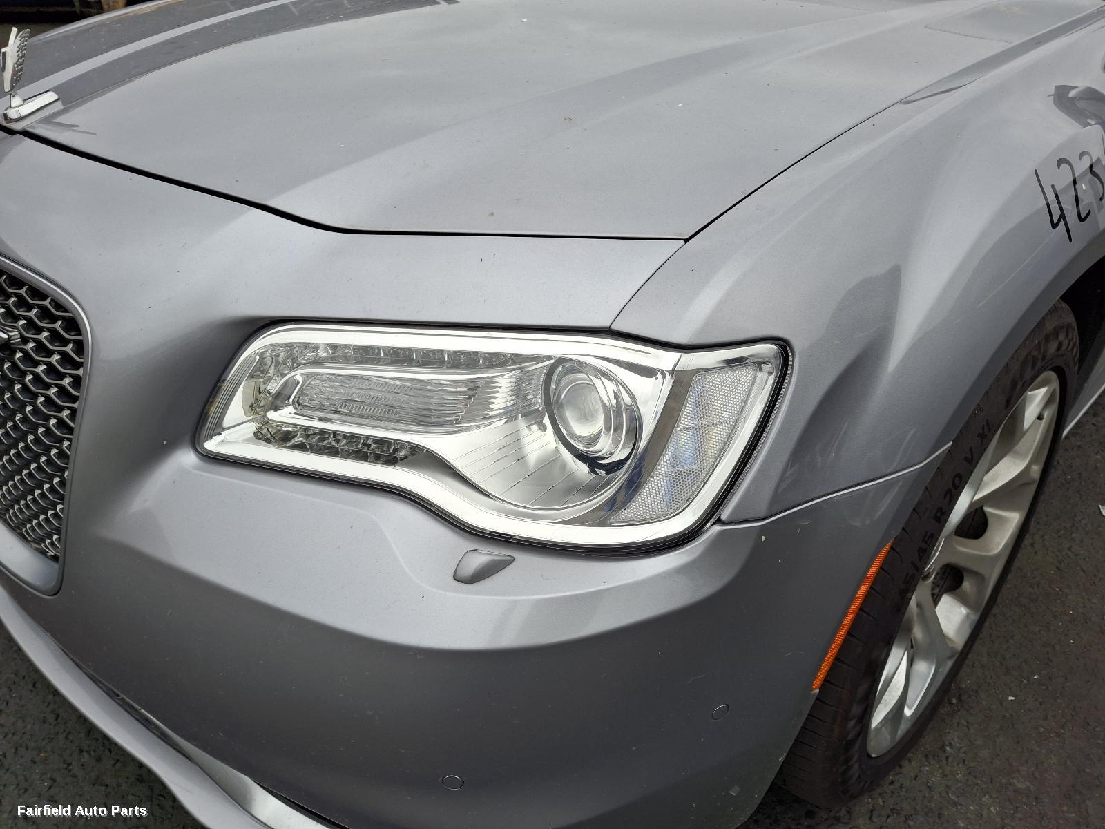 2016 Chrysler 300c Bonnet