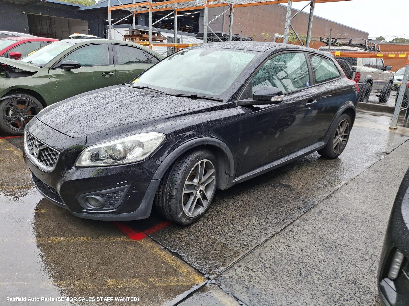 2007-2013 Volvo C30 Overflow Bottle
