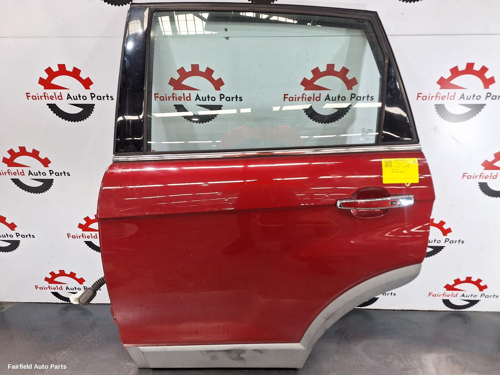 2016 Holden Captiva Left Rear Door Sliding