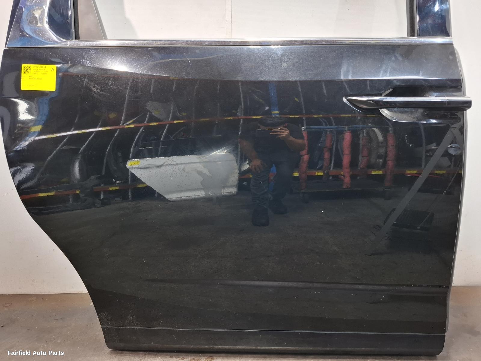 2022-2026 Ldv Mifa Right Rear Door Sliding