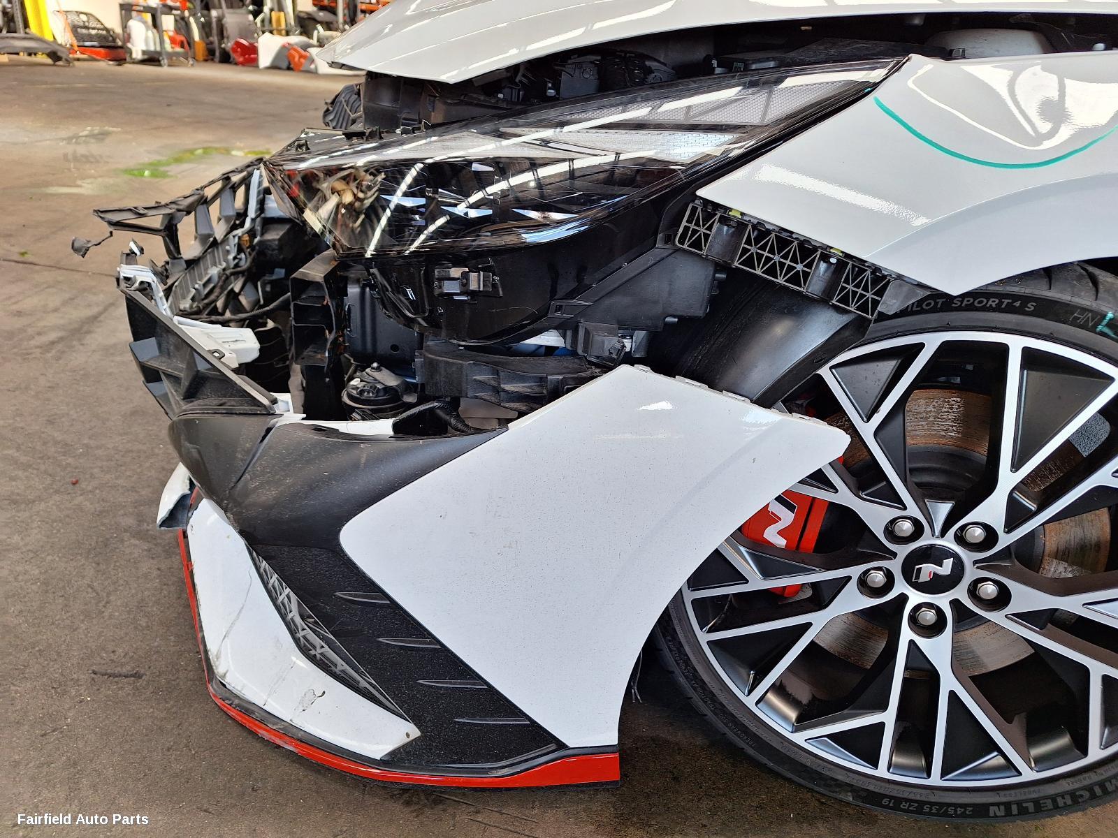 2022 Hyundai I30 Fuel Door Filler