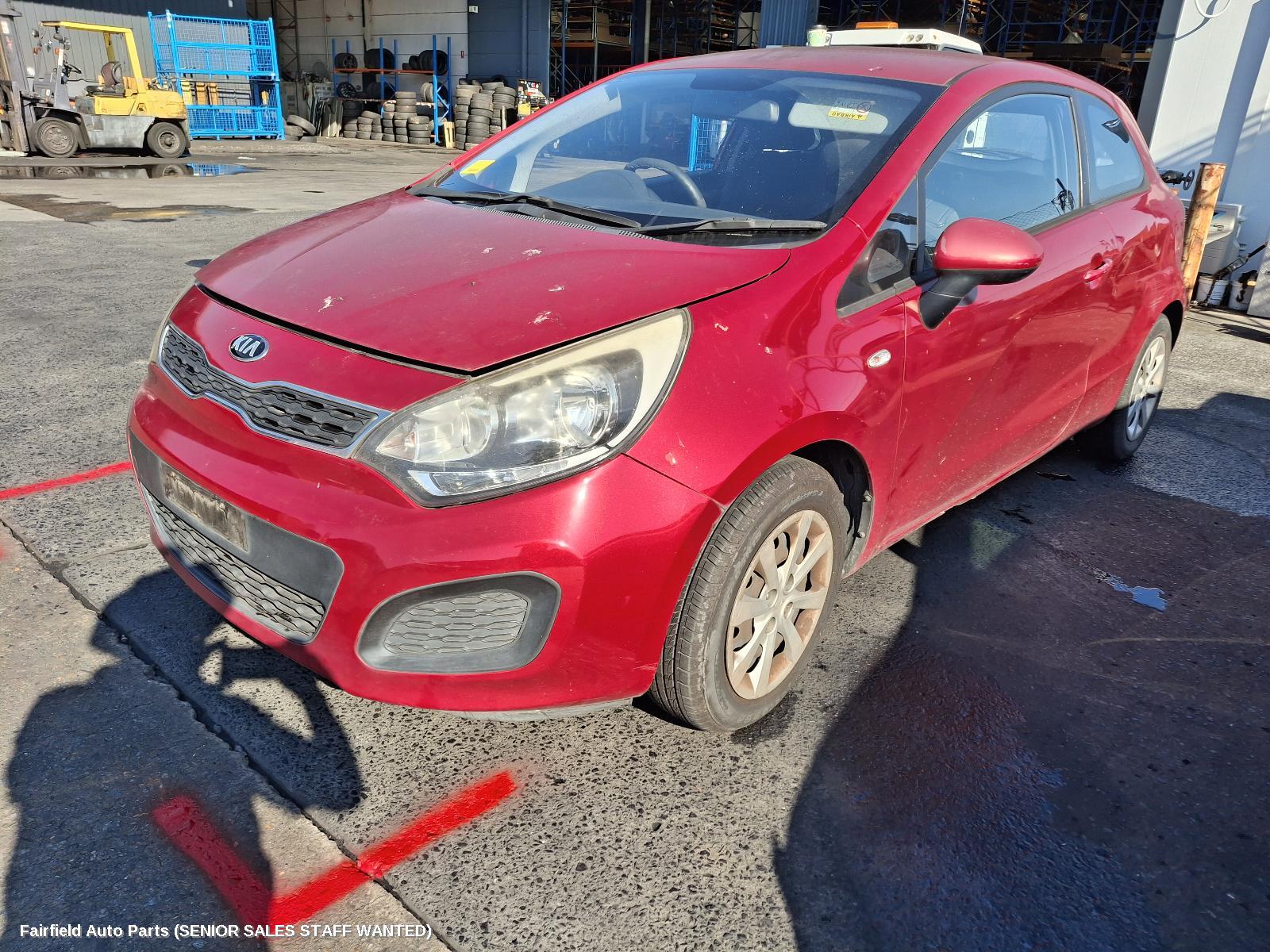 2013 Kia Rio Right Taillight