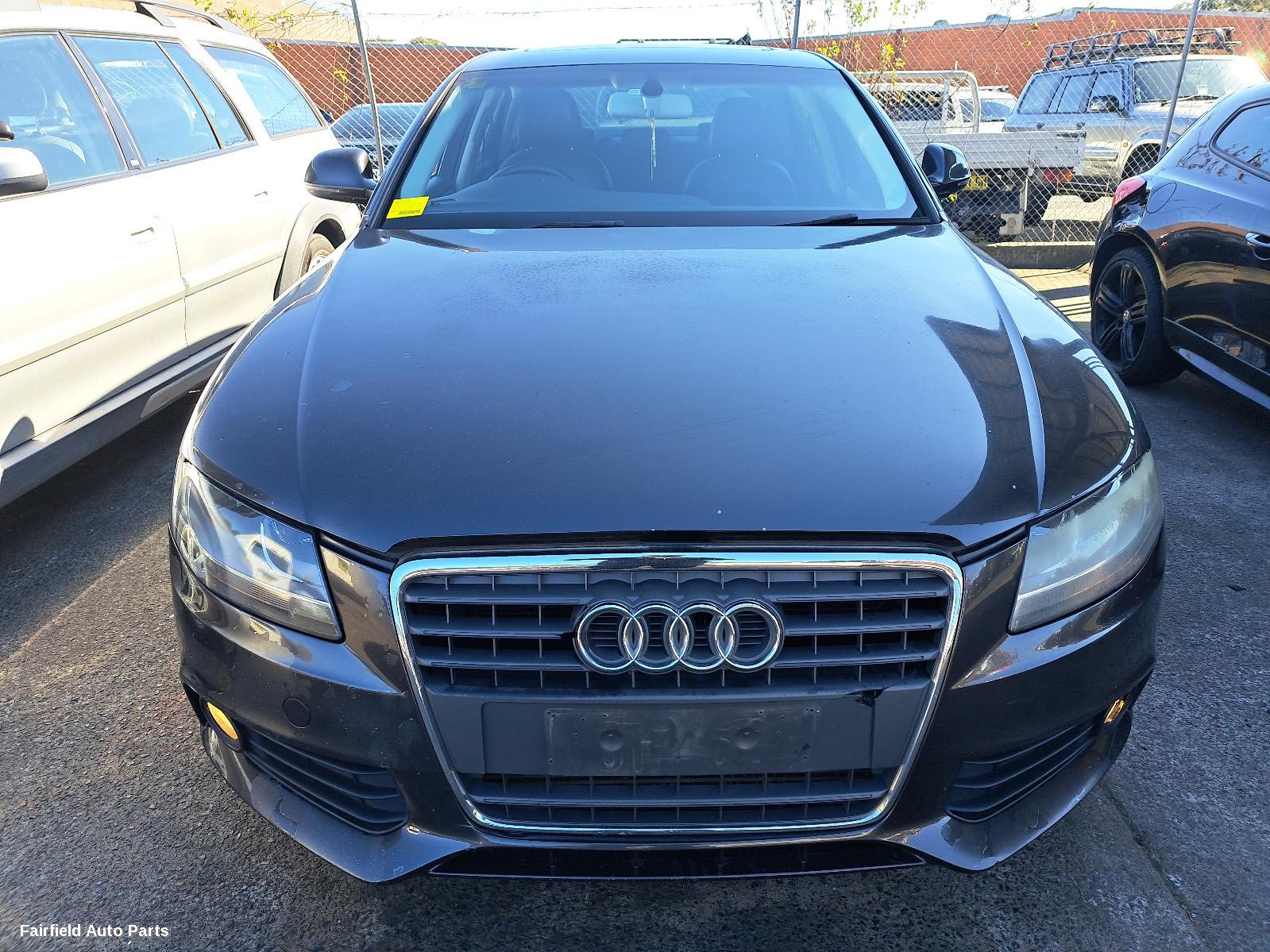 2009 Audi A4 Right Taillight