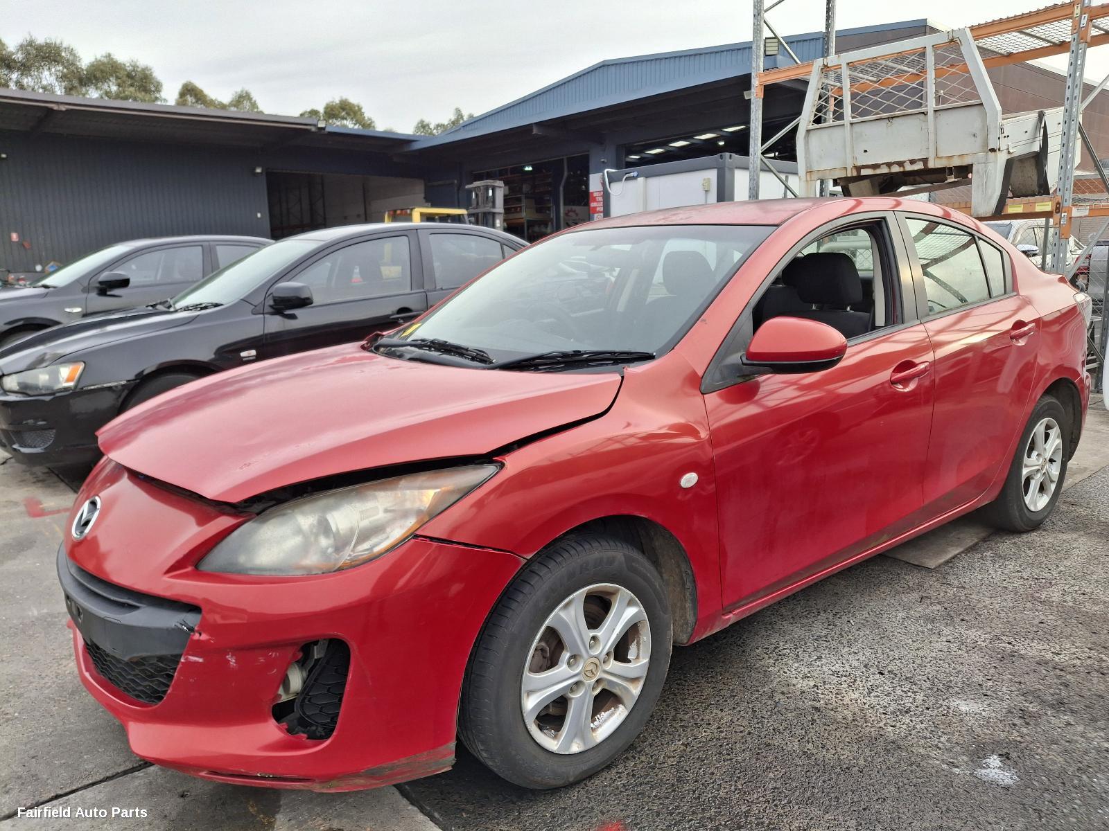 2012 Mazda 3 Left Rear Door Sliding