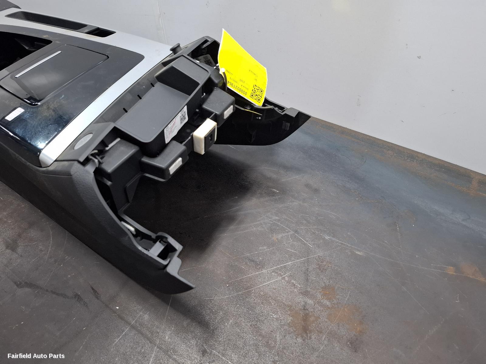 2017-2025 Audi Q5 Console